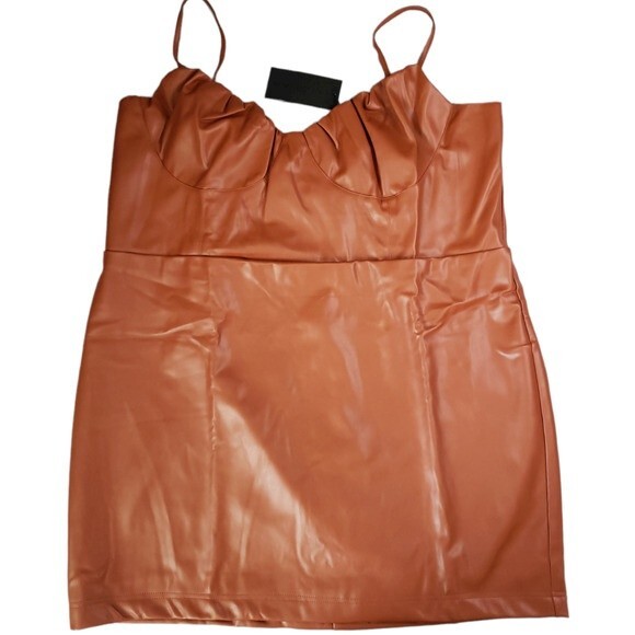 Kendall & Kylie Shired Bust Cup Mini Dress Cognac Faux Leather - NWT - Sz 3x - Picture 5 of 15